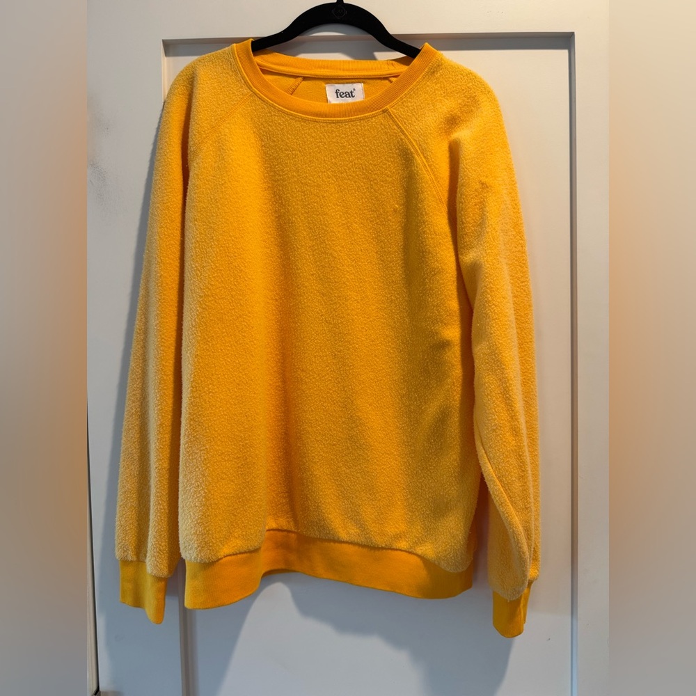 Feat Sweatshirt - Yellow
